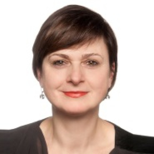 Beratungsstellenleiterin Adela Robu-Cruduleci in 50937 Köln