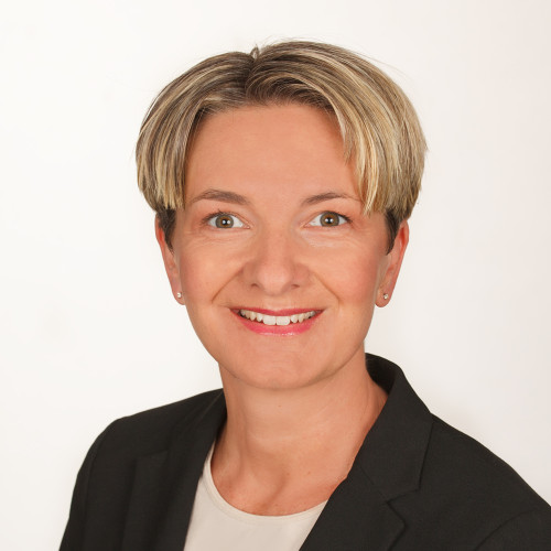 Beratungsstellenleiterin Claudia Tschannerl in 84032 Altdorf
